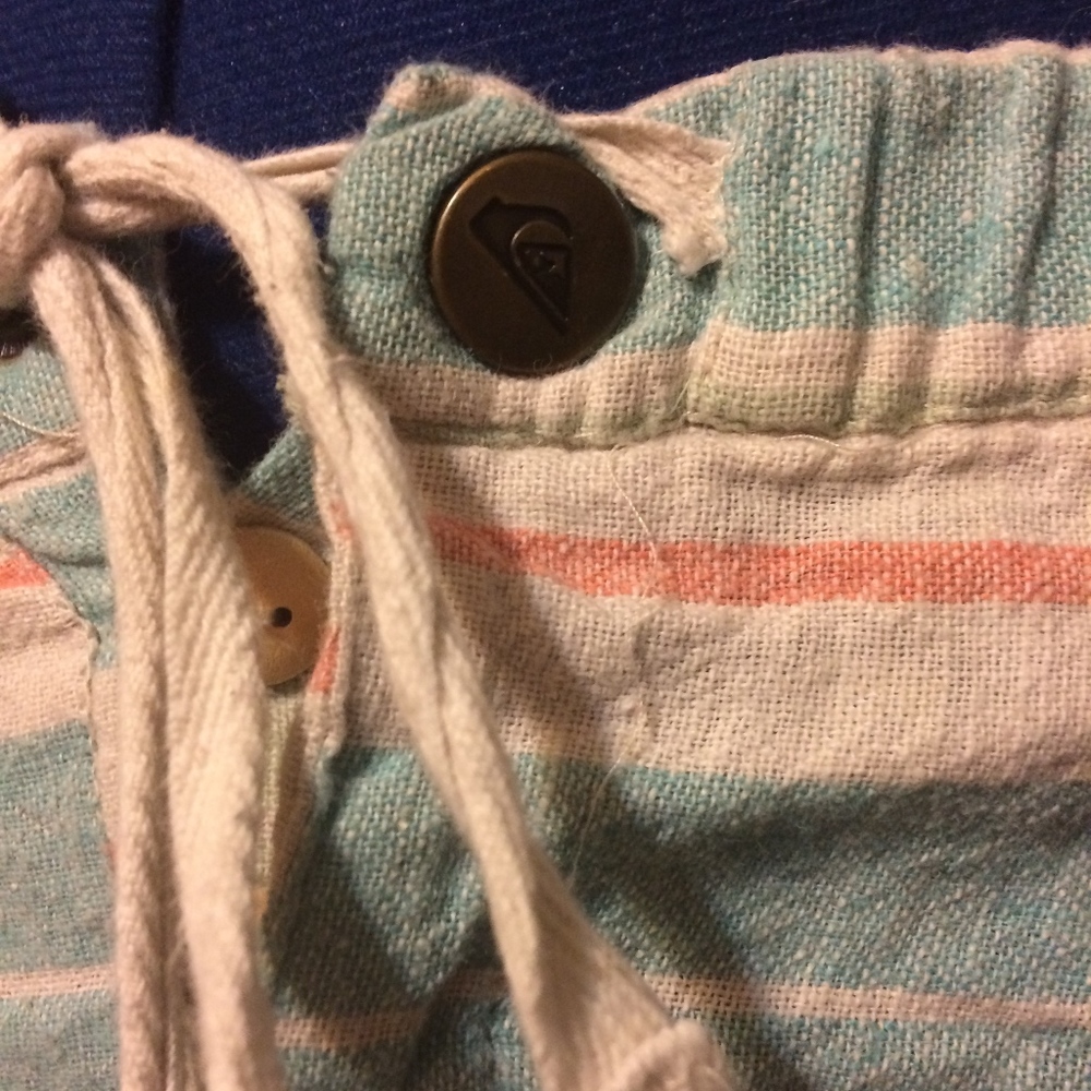 Quick silver shorts - Picture 3 of 7